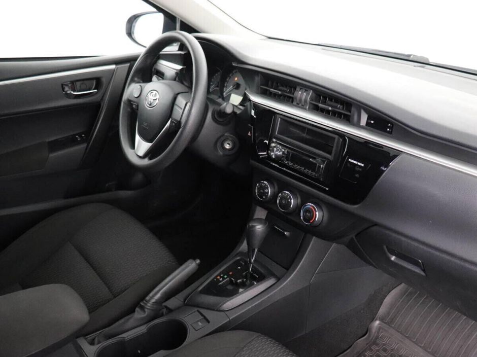 Toyota Corolla, 1.6 л, Вариатор, 2016 фото 9