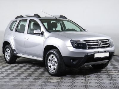 Renault Duster, 2.0 л, МКПП, 2014 фото 5