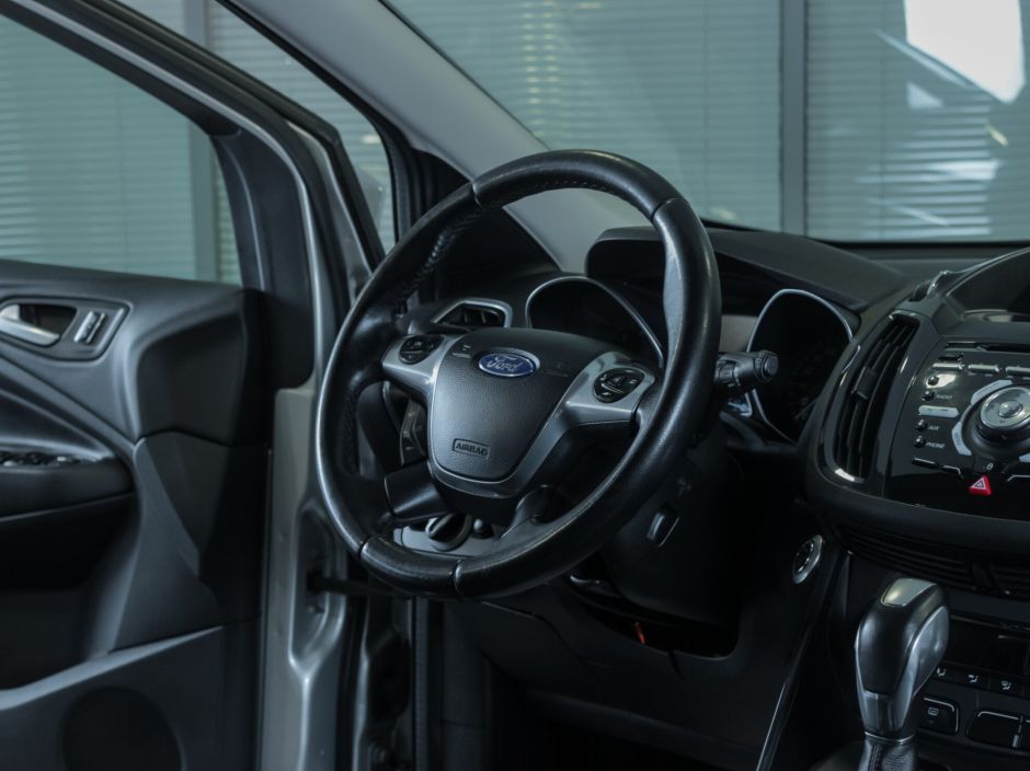 Ford Kuga, 1.6 л, АТ, 2014 фото 9