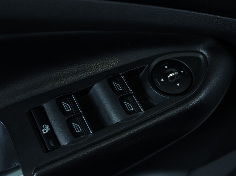 Ford Kuga, 1.6 л, АТ, 2014 фото 14