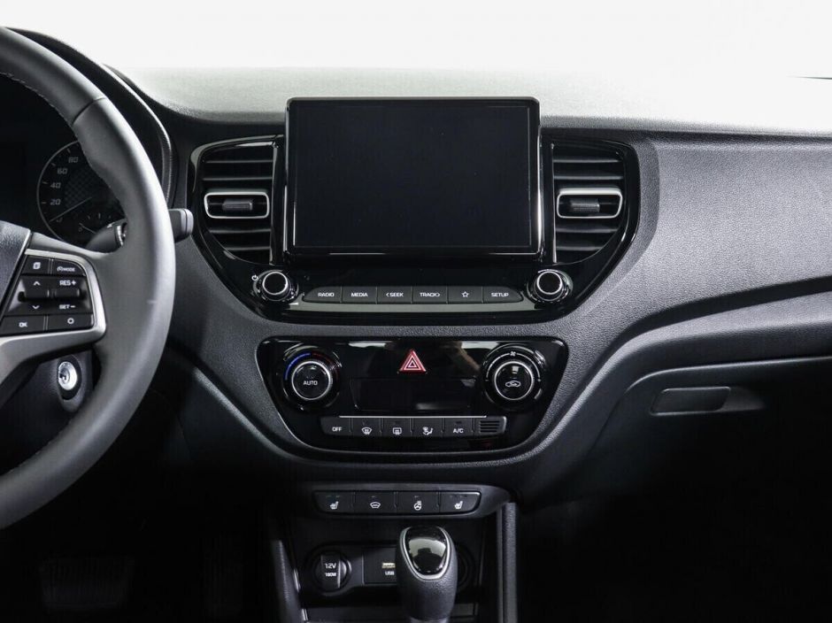 Hyundai Solaris, 1.6 л, АТ, 2021 фото 9