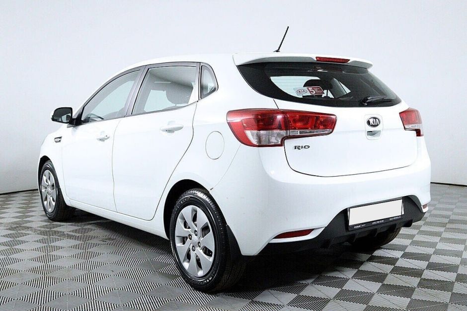 Kia Rio, 1.6 л, АТ, 2016 фото 9