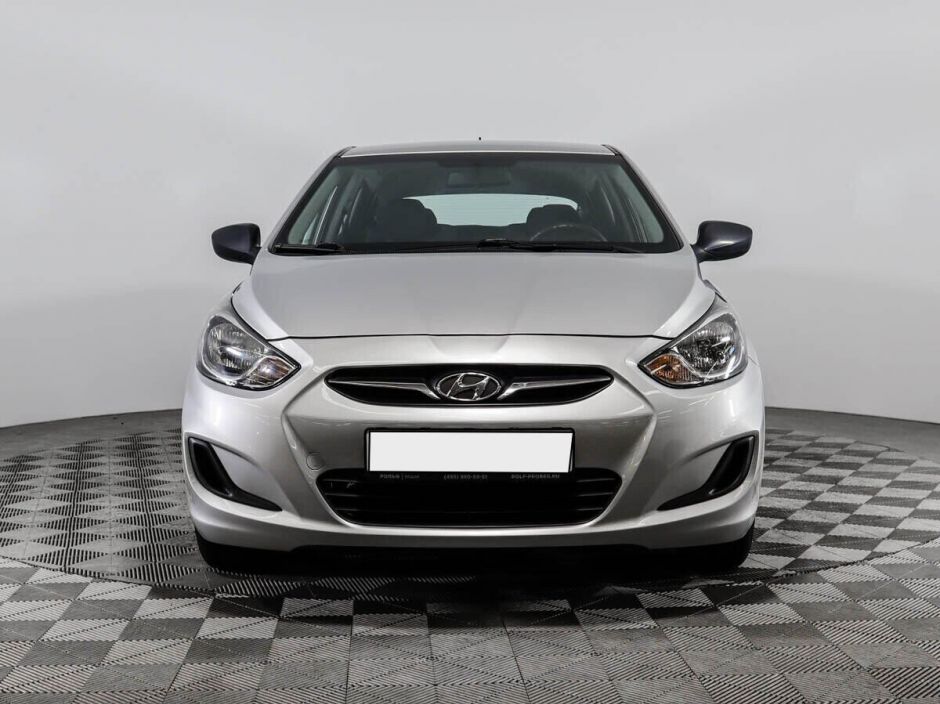 Hyundai Solaris, 1.4 л, АТ, 2012 фото 4