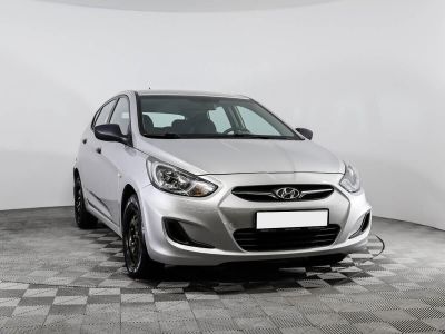 Hyundai Solaris, 1.4 л, АКПП, 2012 фото 5