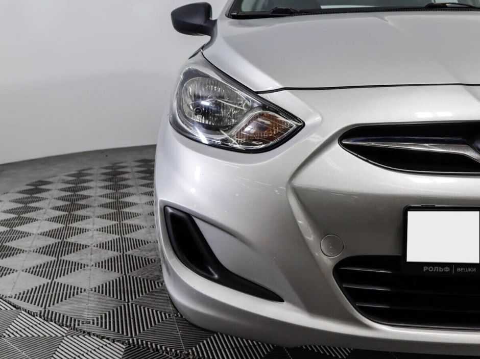 Hyundai Solaris, 1.4 л, АТ, 2012 фото 2