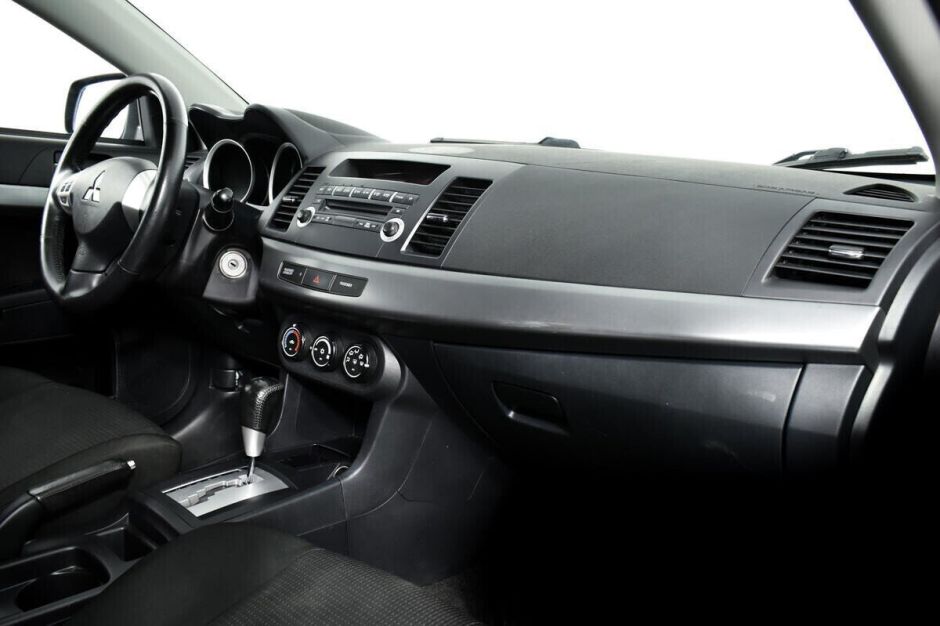 Mitsubishi Lancer, 1.5 л, АТ, 2011 фото 11