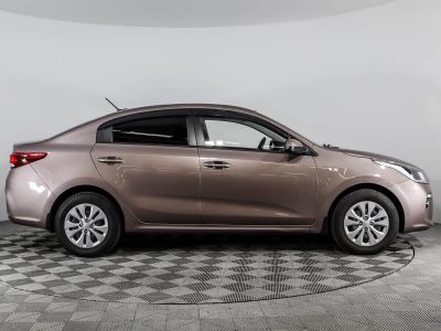 Kia Rio, 1.6 л, АКПП, 2018 фото 6