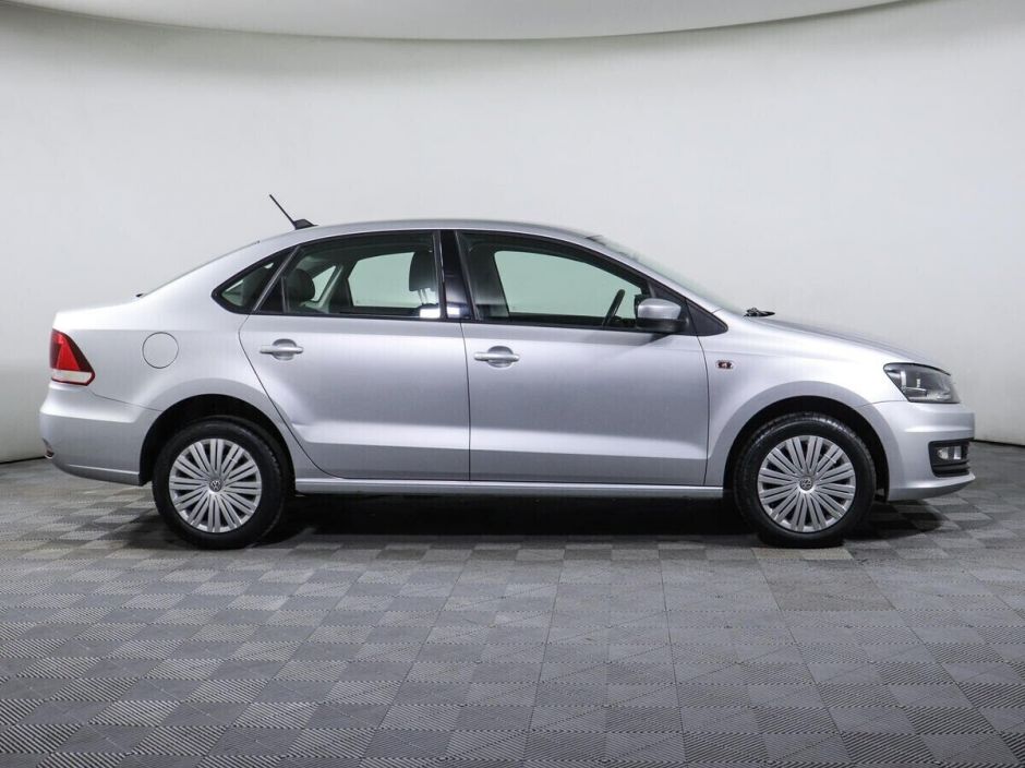 Volkswagen Polo, 1.6 л, АТ, 2018 фото 6