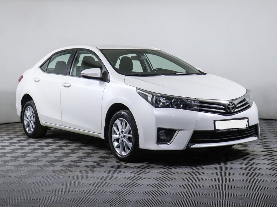 Toyota Corolla, 1.6 л, Вариатор, 2015 фото 5