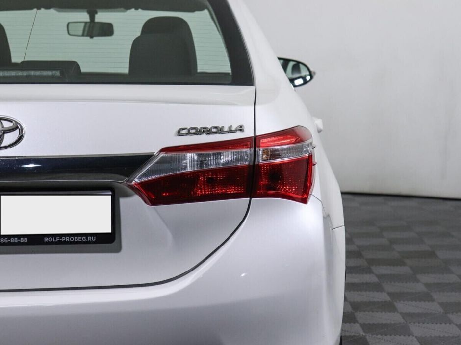 Toyota Corolla, 1.6 л, Вариатор, 2015 фото 19