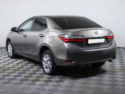 Toyota Corolla, 1.6 л, CVT, 2016 фото 9