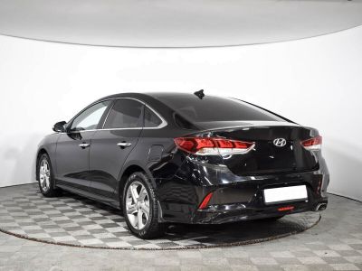 Hyundai Sonata, 2.0 л, АКПП, 2019 фото 6