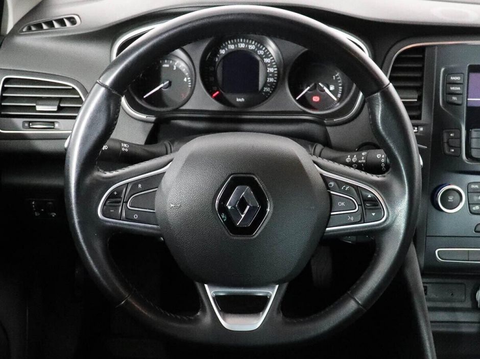 Renault Megane, 1.5 л, МТ, 2018 фото 8