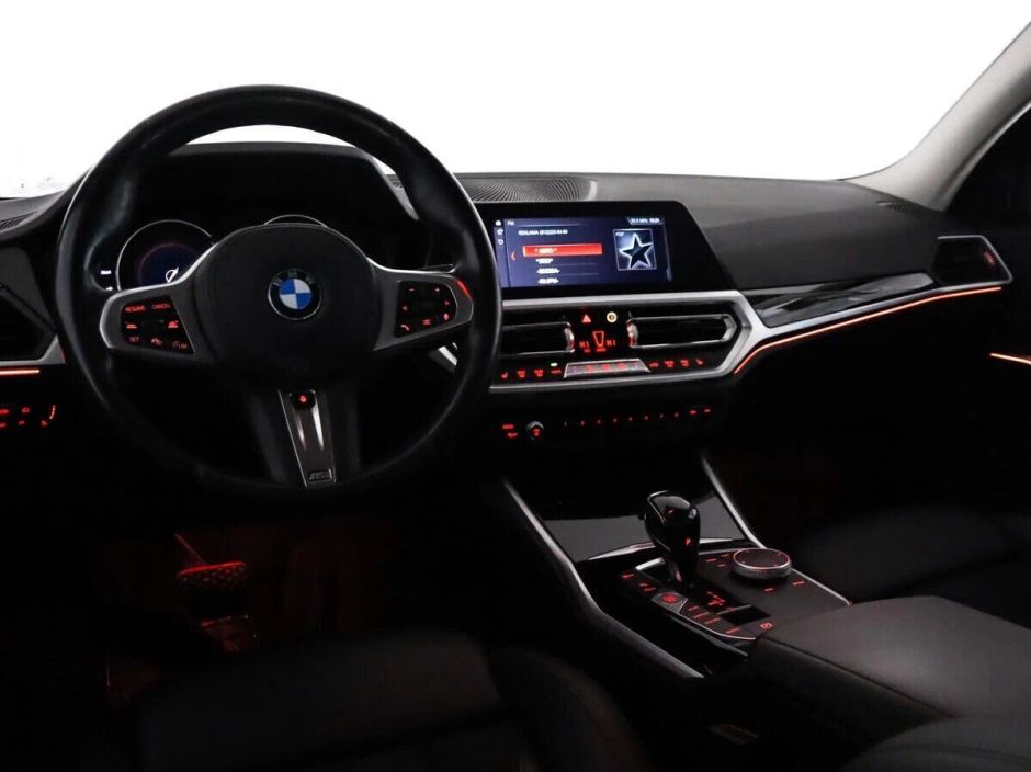BMW 3 серии, 2.0 л, АТ, 2019 фото 7