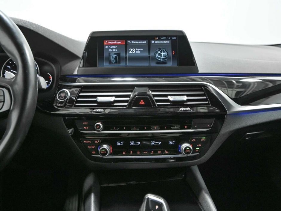 BMW 5 серии, 2.0 л, АТ, 2018 фото 11