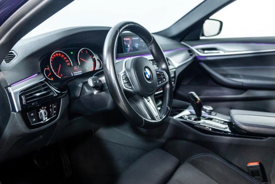 BMW 5 серии, 2.0 л, АТ, 2019 фото 8