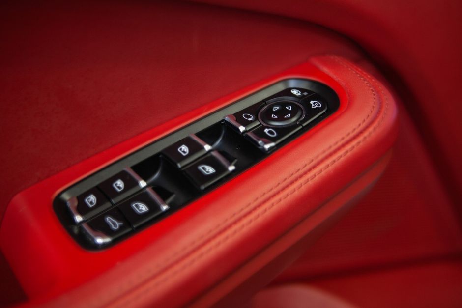 Porsche Macan S, 3.0 л, Робот, 2018 фото 10