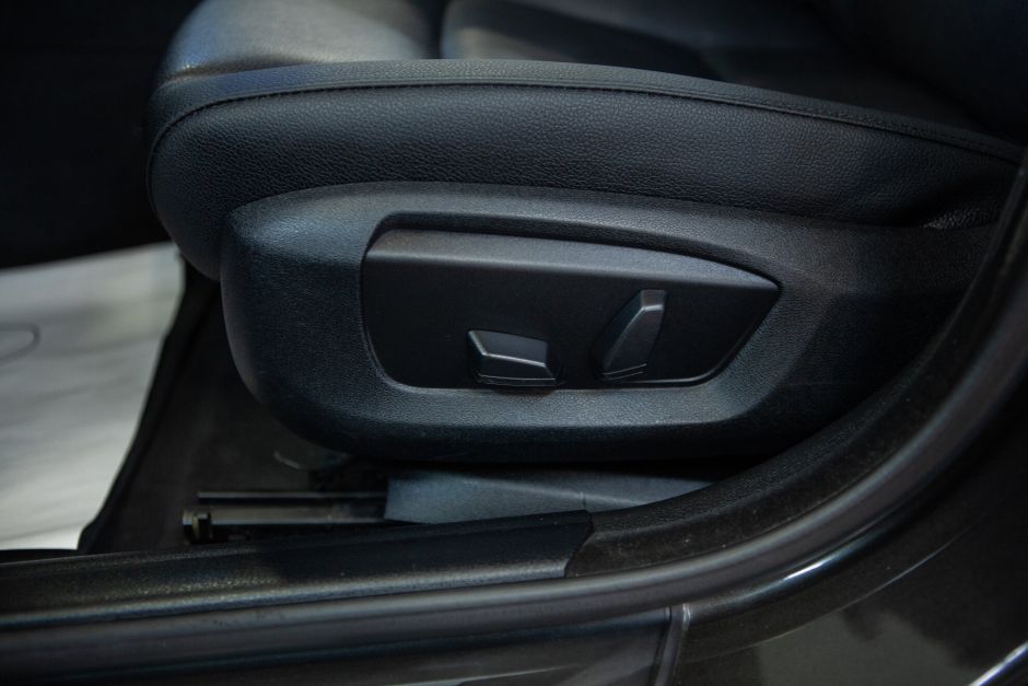 BMW 5 серии, 2.0 л, АТ, 2014 фото 9