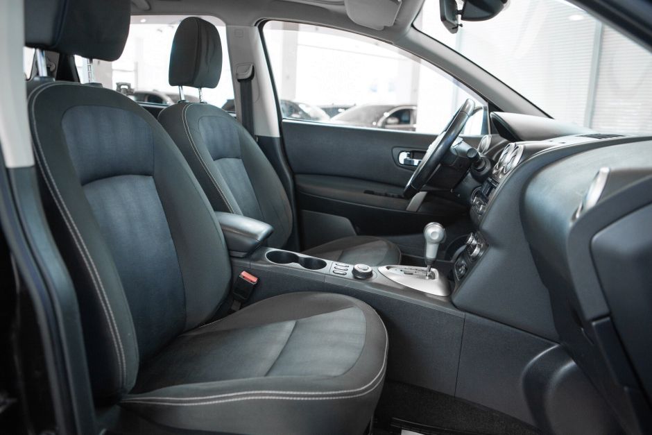 Nissan Qashqai+2 SE, 2.0 л, Вариатор, 2012 фото 2