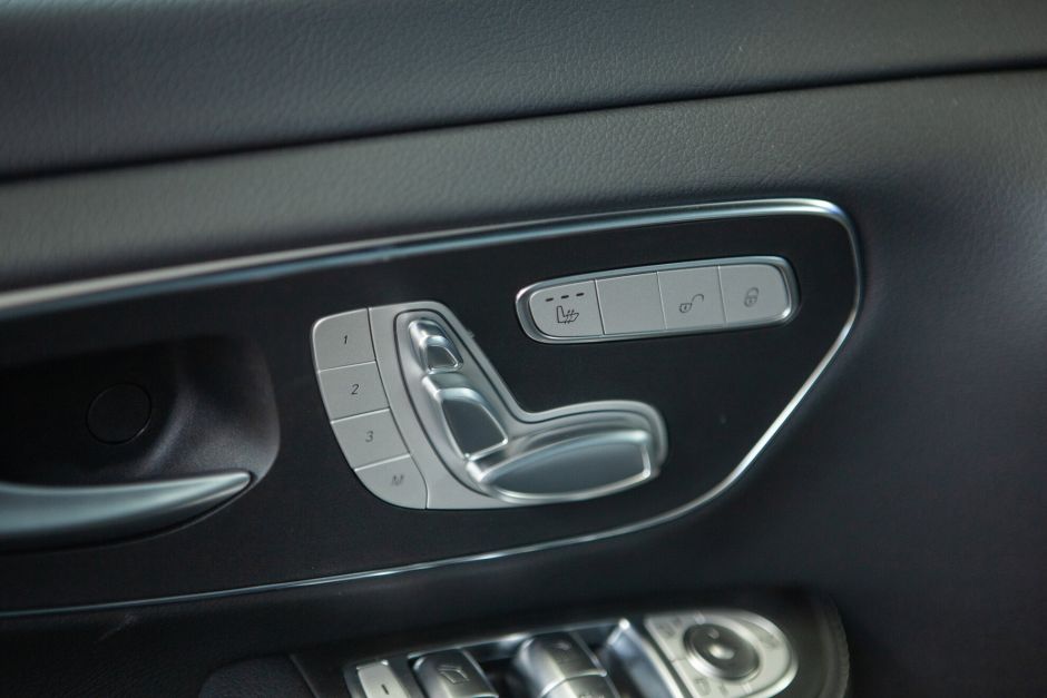 Mercedes-Benz V-Класс, 2.0 л, АТ, 2023 фото 17