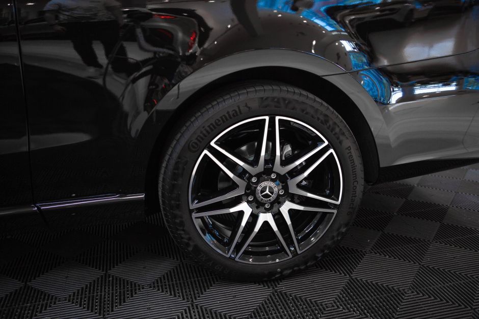 Mercedes-Benz V-Класс, 2.0 л, АТ, 2023 фото 1