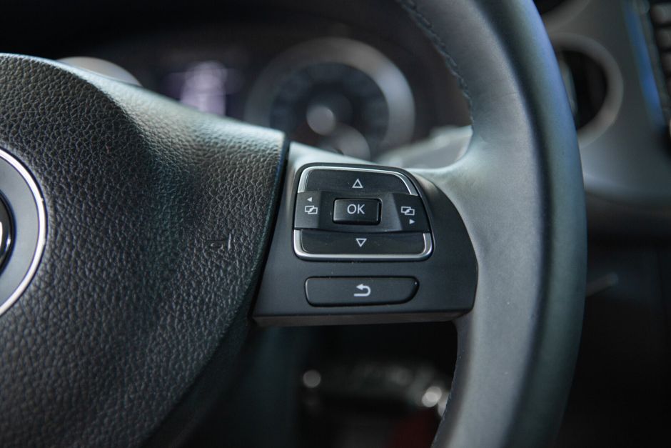 Volkswagen Tiguan Sport&Style, 2.0 л, АТ, 2011 фото 12