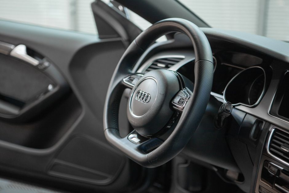 Audi A5, 2.0 л, Робот, 2011 фото 16