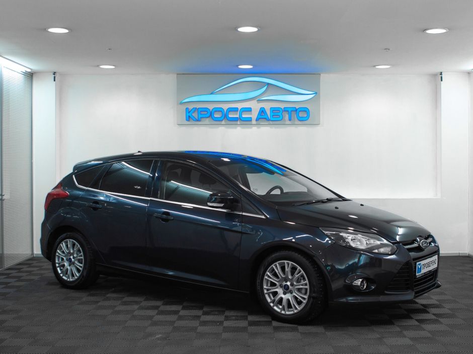 Ford Focus Titanium, 1.6 л, Робот, 2011 фото 5
