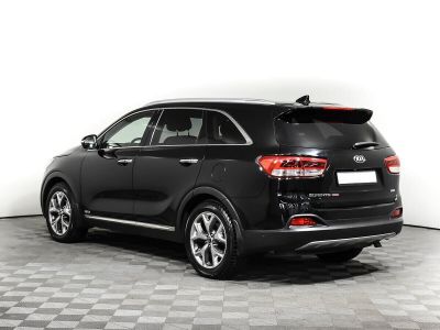 Kia Sorento, 2.2 л, АКПП, 2016 фото 6