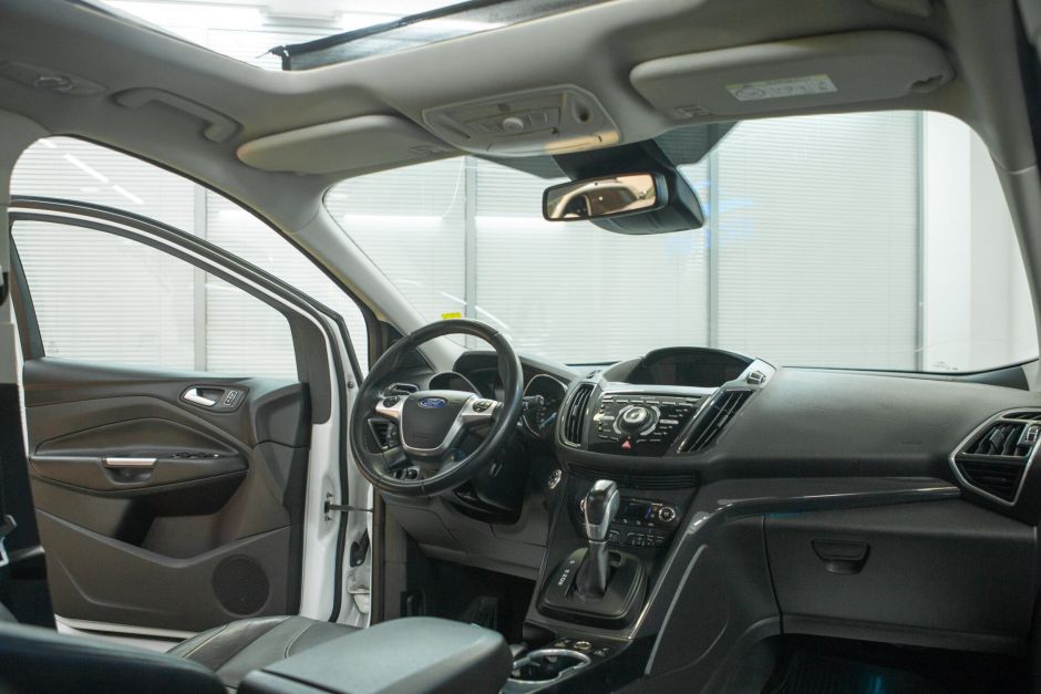 Ford Kuga, 1.6 л, АТ, 2014 фото 7