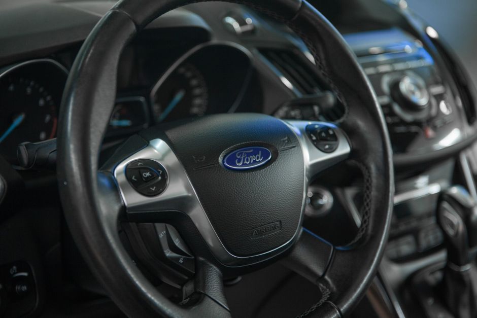 Ford Kuga, 1.6 л, АТ, 2014 фото 13