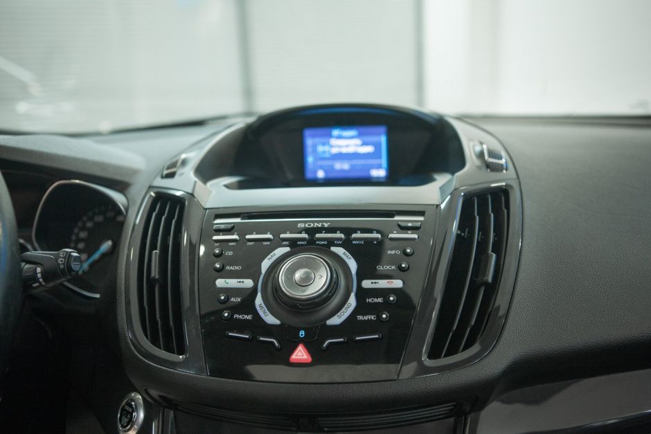 Ford Kuga, 1.6 л, АТ, 2014 фото 16