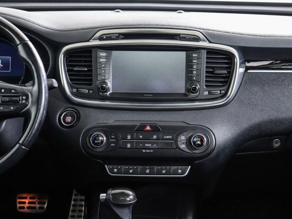 Kia Sorento, 2.2 л, АТ, 2016 фото 9