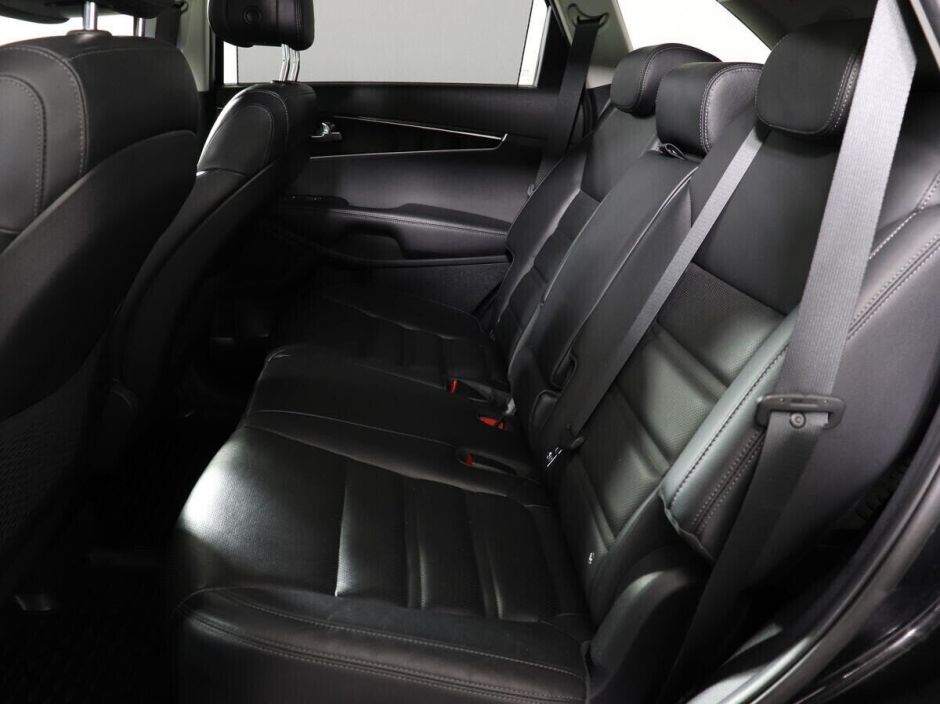 Kia Sorento, 2.2 л, АТ, 2016 фото 1