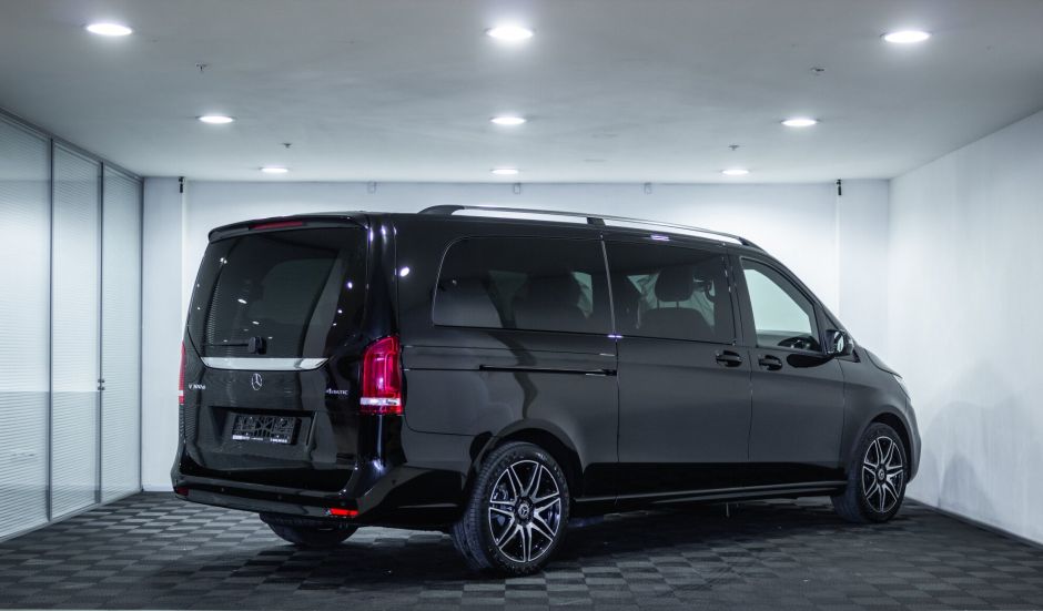 Mercedes-Benz V-Класс, 2.0 л, АТ, 2023 фото 4