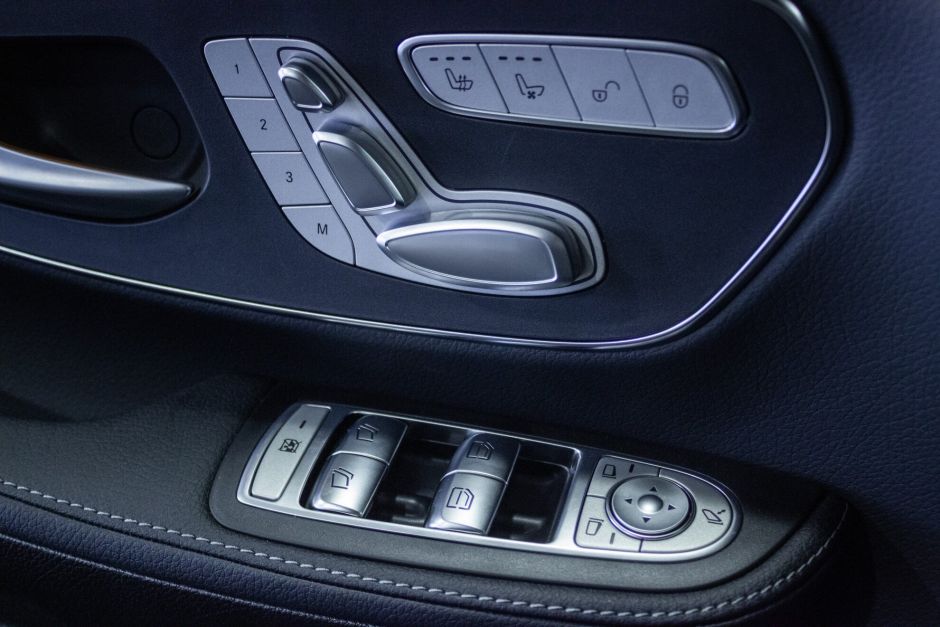 Mercedes-Benz V-Класс, 2.0 л, АТ, 2023 фото 10