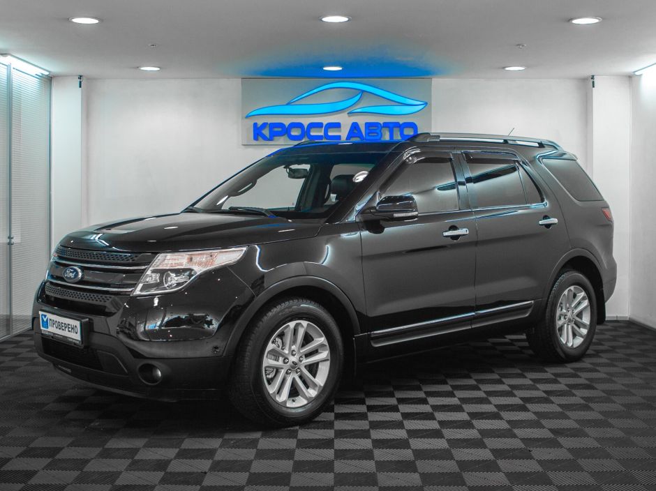Ford Explorer, 3.5 л, АТ, 2012 фото 3