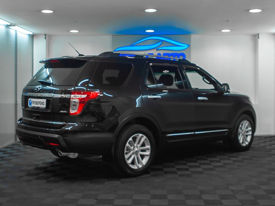Ford Explorer, 3.5 л, АТ, 2012 фото 4