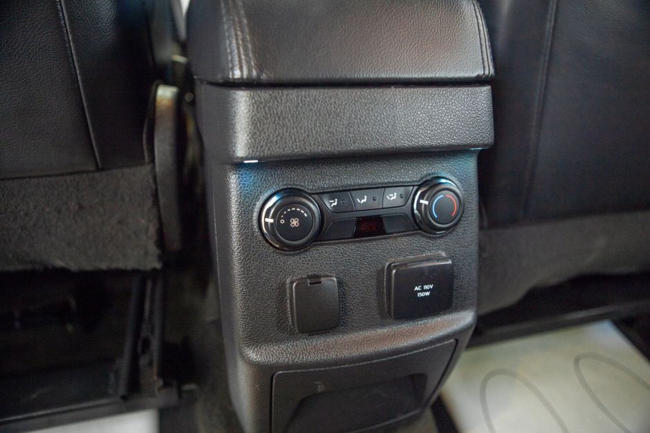 Ford Explorer, 3.5 л, АТ, 2012 фото 9