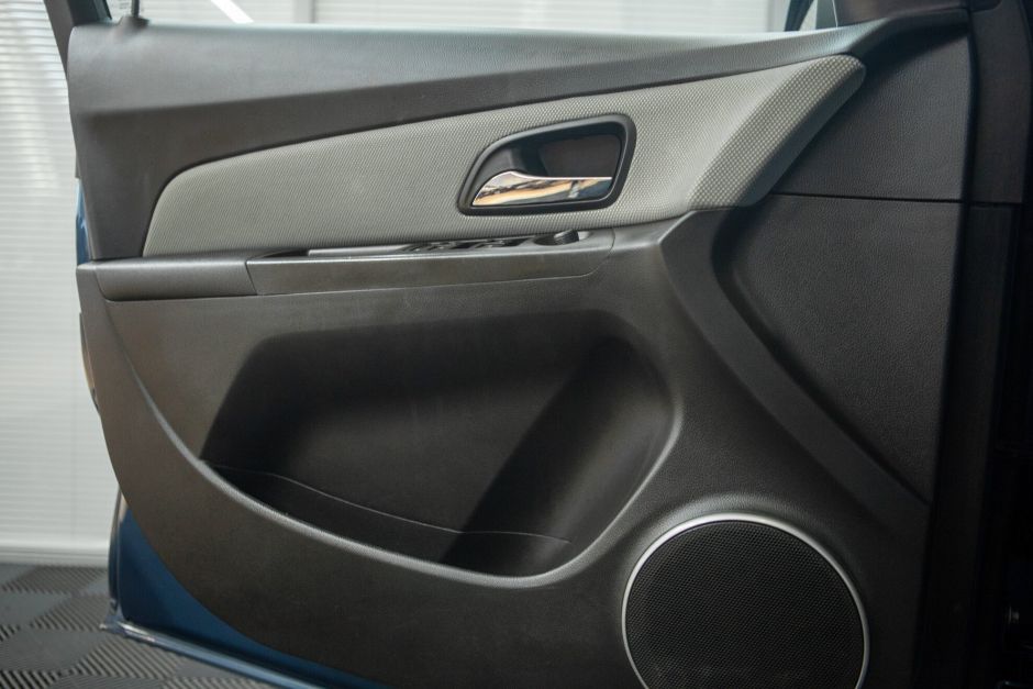 Chevrolet Cruze, 1.8 л, АТ, 2013 фото 1