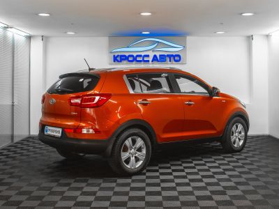 Kia Sportage, 2.0 л, АКПП, 2011 фото 4