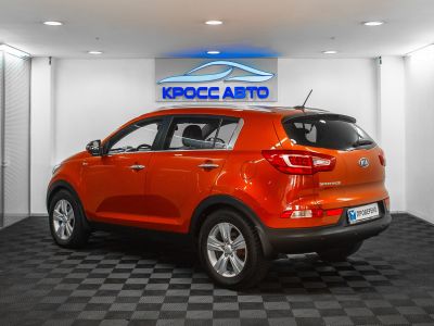 Kia Sportage, 2.0 л, АКПП, 2011 фото 6