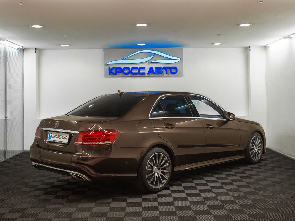 Mercedes-Benz E-Класс, 2.0 л, АТ, 2013 фото 4