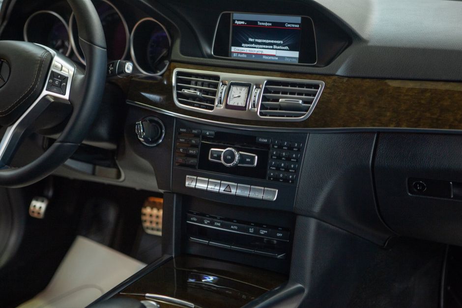 Mercedes-Benz E-Класс, 2.0 л, АТ, 2013 фото 18