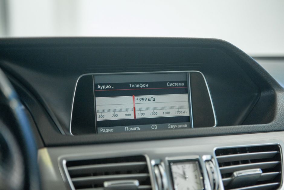 Mercedes-Benz E-Класс, 2.0 л, АТ, 2013 фото 16