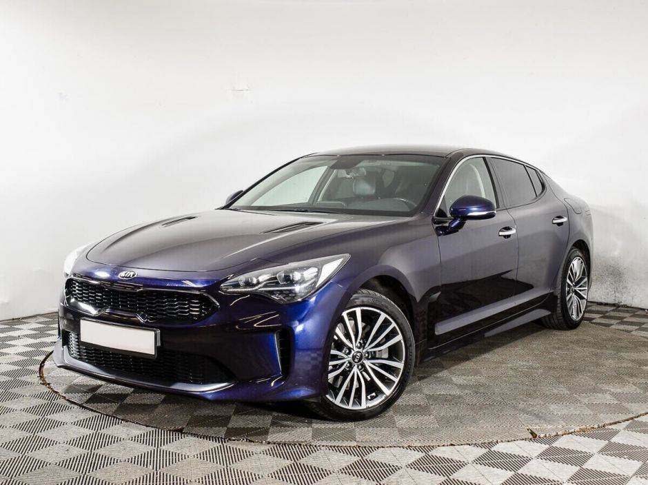 Kia Stinger, 2.0 л, АТ, 2017 фото 3