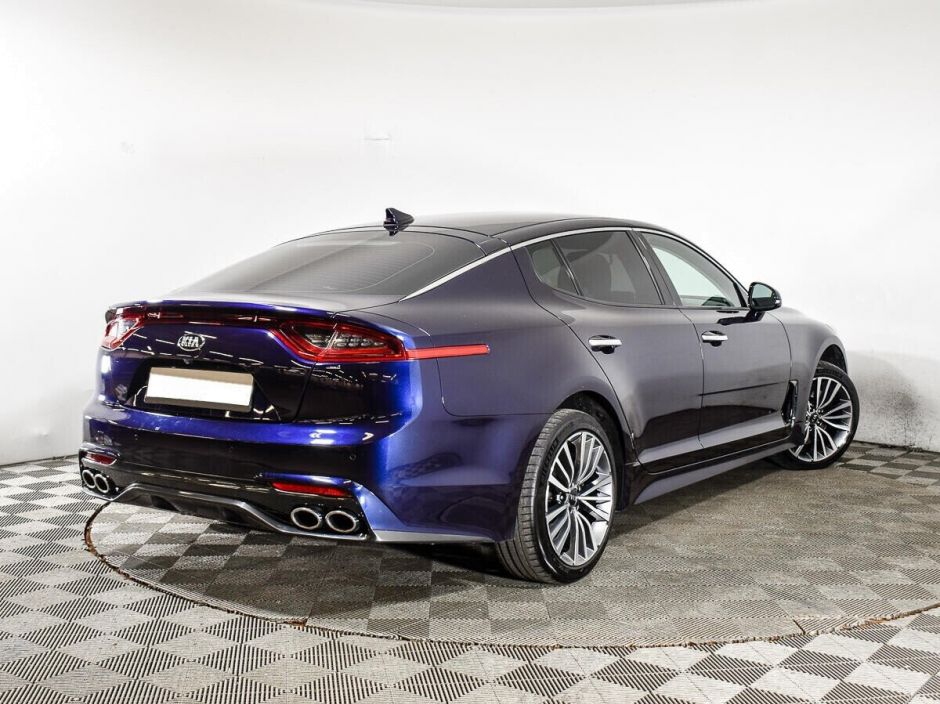 Kia Stinger, 2.0 л, АТ, 2017 фото 4