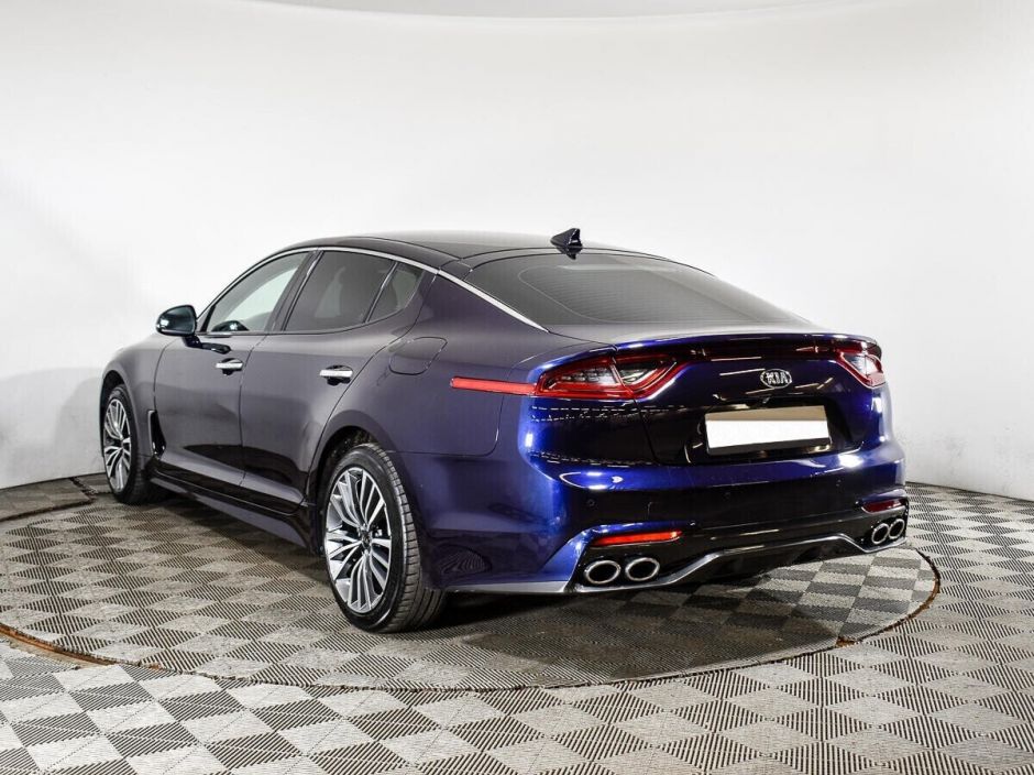 Kia Stinger, 2.0 л, АТ, 2017 фото 5