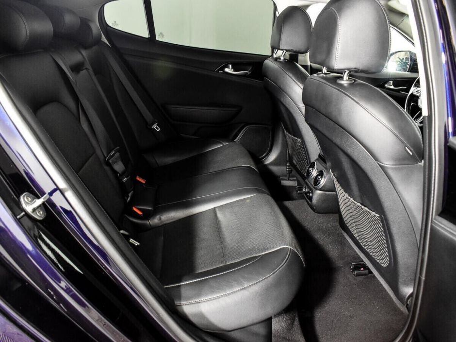 Kia Stinger, 2.0 л, АТ, 2017 фото 1