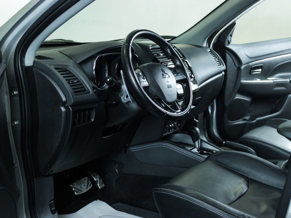 Mitsubishi ASX, 2.0 л, Вариатор, 2018 фото 7